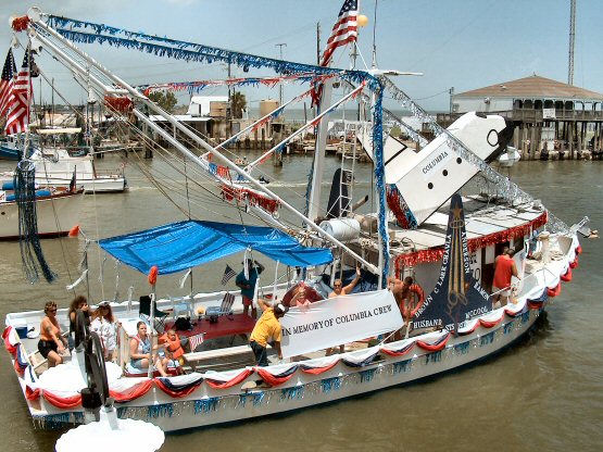 Image from the 2003 Blessing of the Fleet