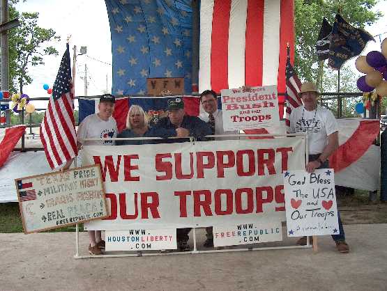 Freepers At Rally for America Dicinson TX 4/19/03